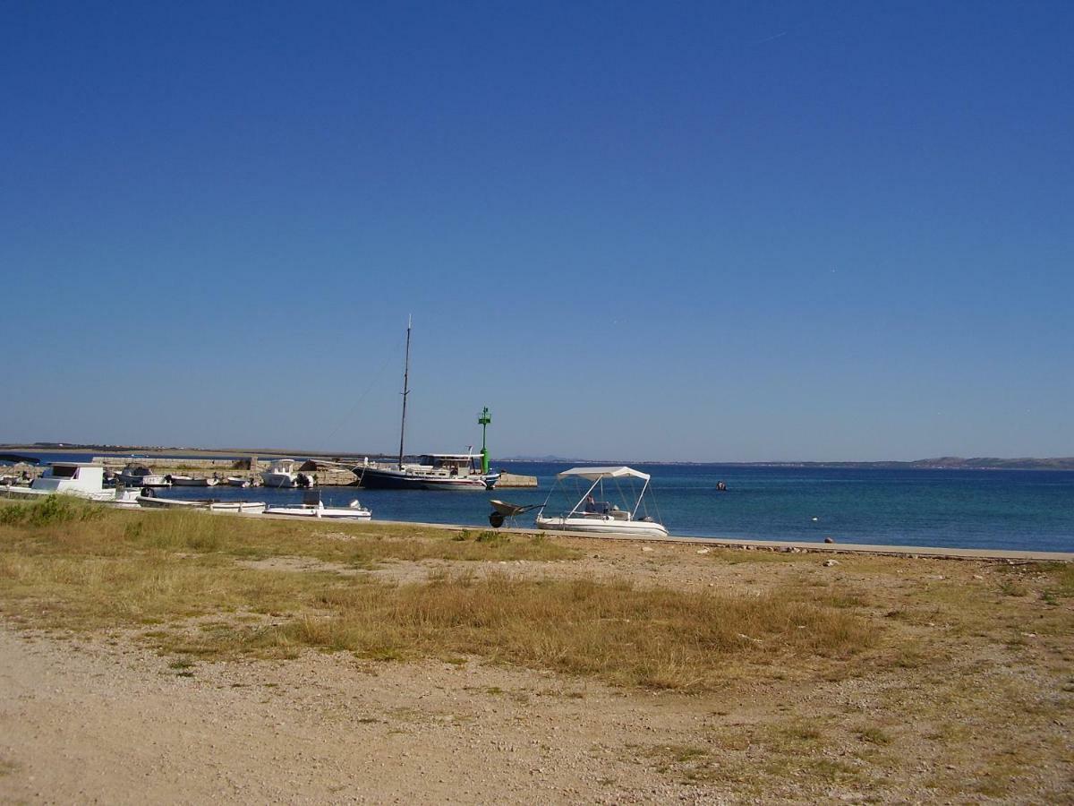 Water View Brand New Apartment, Short Stroll To Beach, Peaceful! Kosljun Екстер'єр фото